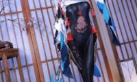 水淼Aqua和室COS图片解析：微光场景下的战斗姿态