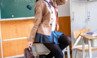 桜桃喵COS图集大赏：从萌妹到御姐的多风格作品解析