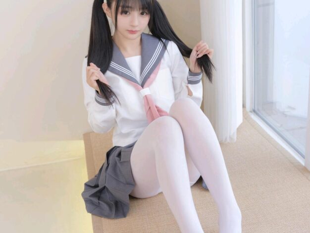 桜井宁宁COS全图集解析：梦幻镜头语言与角色还原力